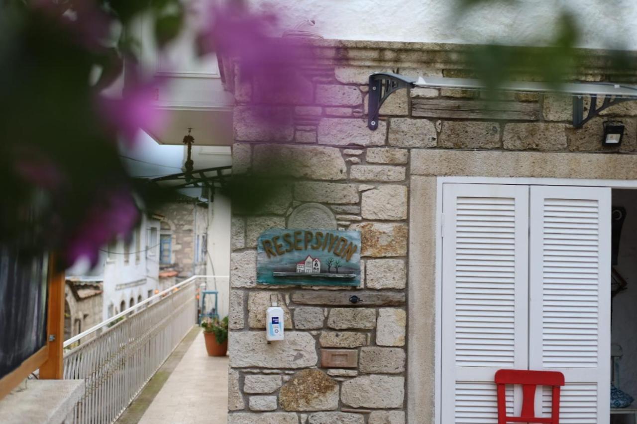 Monat Otel Alacatı Bagian luar foto