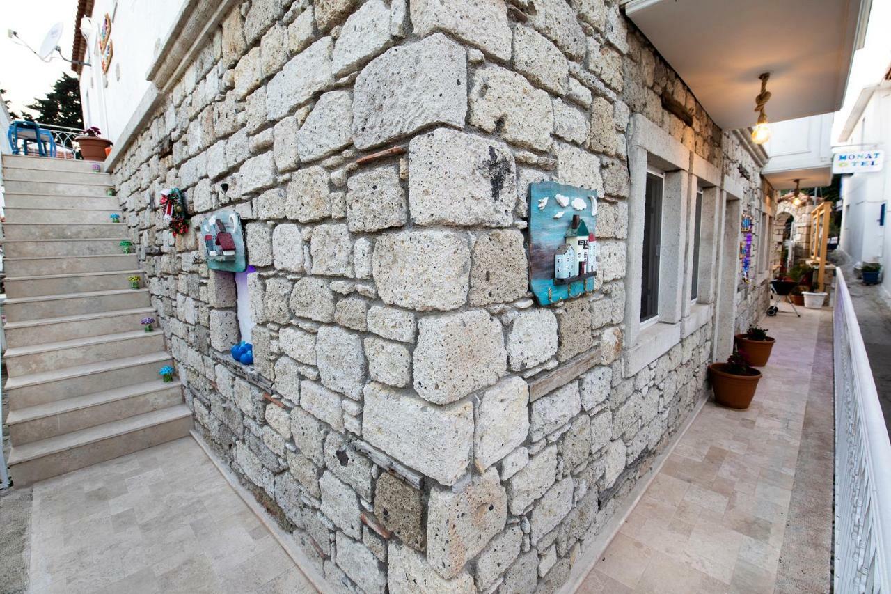 Monat Otel Alacatı Bagian luar foto