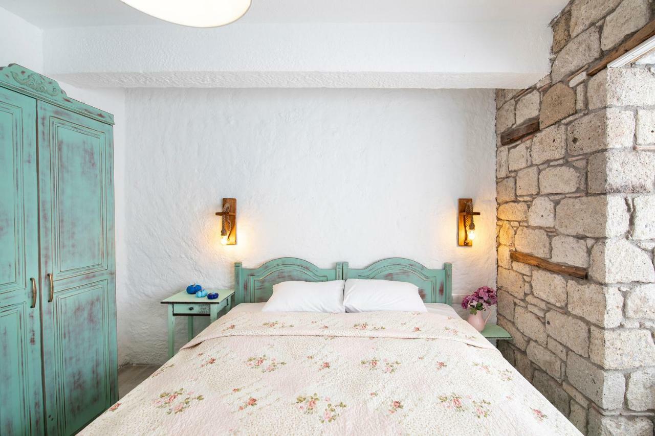 Monat Otel Alacatı Bagian luar foto