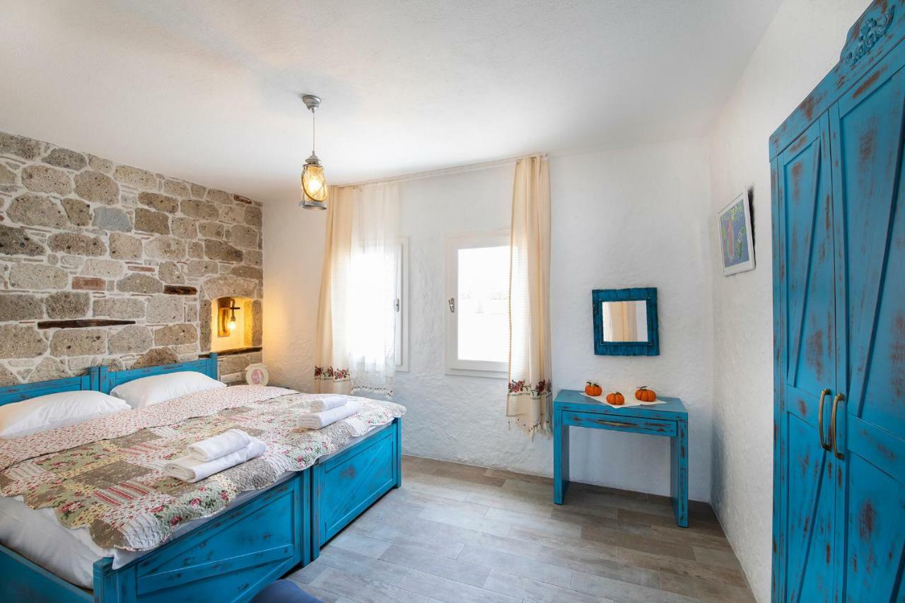 Monat Otel Alacatı Bagian luar foto