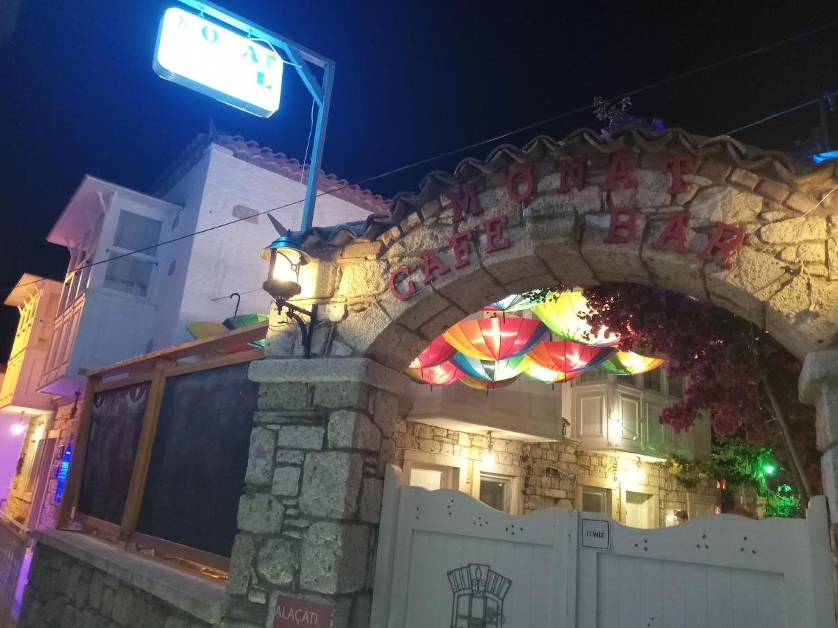 Monat Otel Alacatı Bagian luar foto