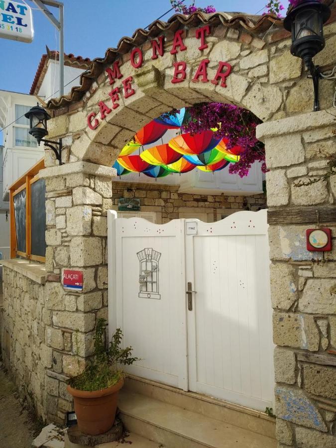 Monat Otel Alacatı Bagian luar foto